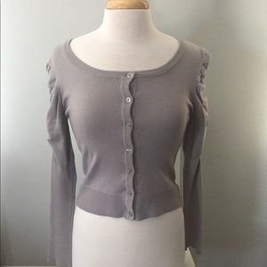 Light gray women’s cardigan Sm